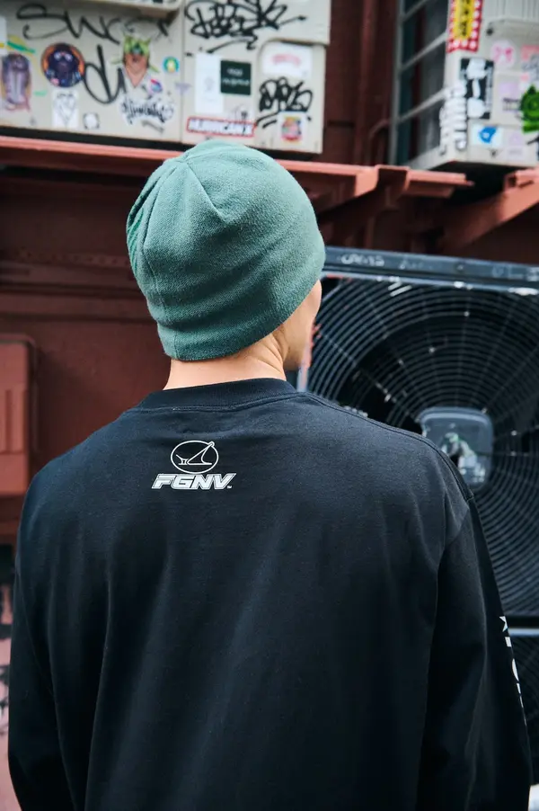 2025 SUWWEAR 19